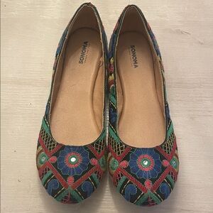Embroidered Multi Colored Sonoma Flats